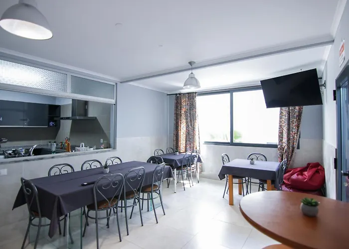 Quanice - Relaxing In 3* Фару